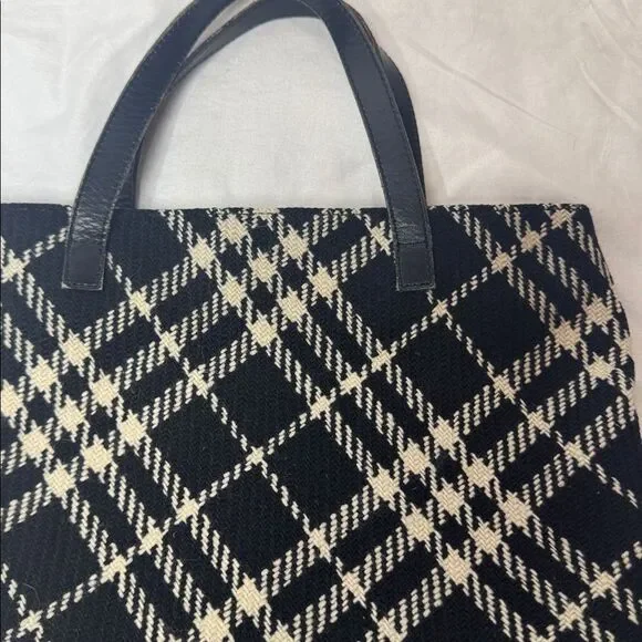 Burberry Houndstooth Black And Off White Wool/Leather Bag.